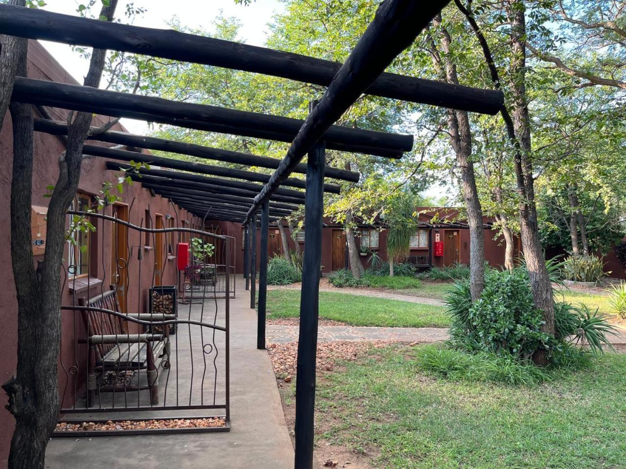 Phokoje Bush Lodge Selebi-Phikwe Luaran gambar